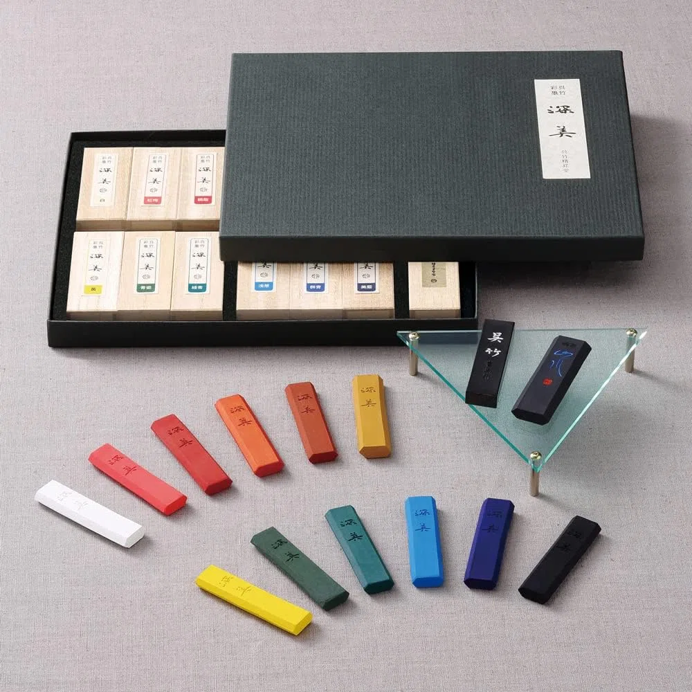 KURETAKE SAIBOKU Shimbi Lot de 12 bâtons d'encre Sumi noirs pour calligraphie traditionnelle japonaise et peinture qualité professionnelle pour lettrage dessin signature certifiée AP fabriqué au Japon